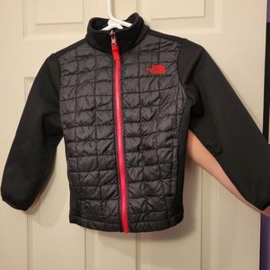 Boys The North Face Jacket size small